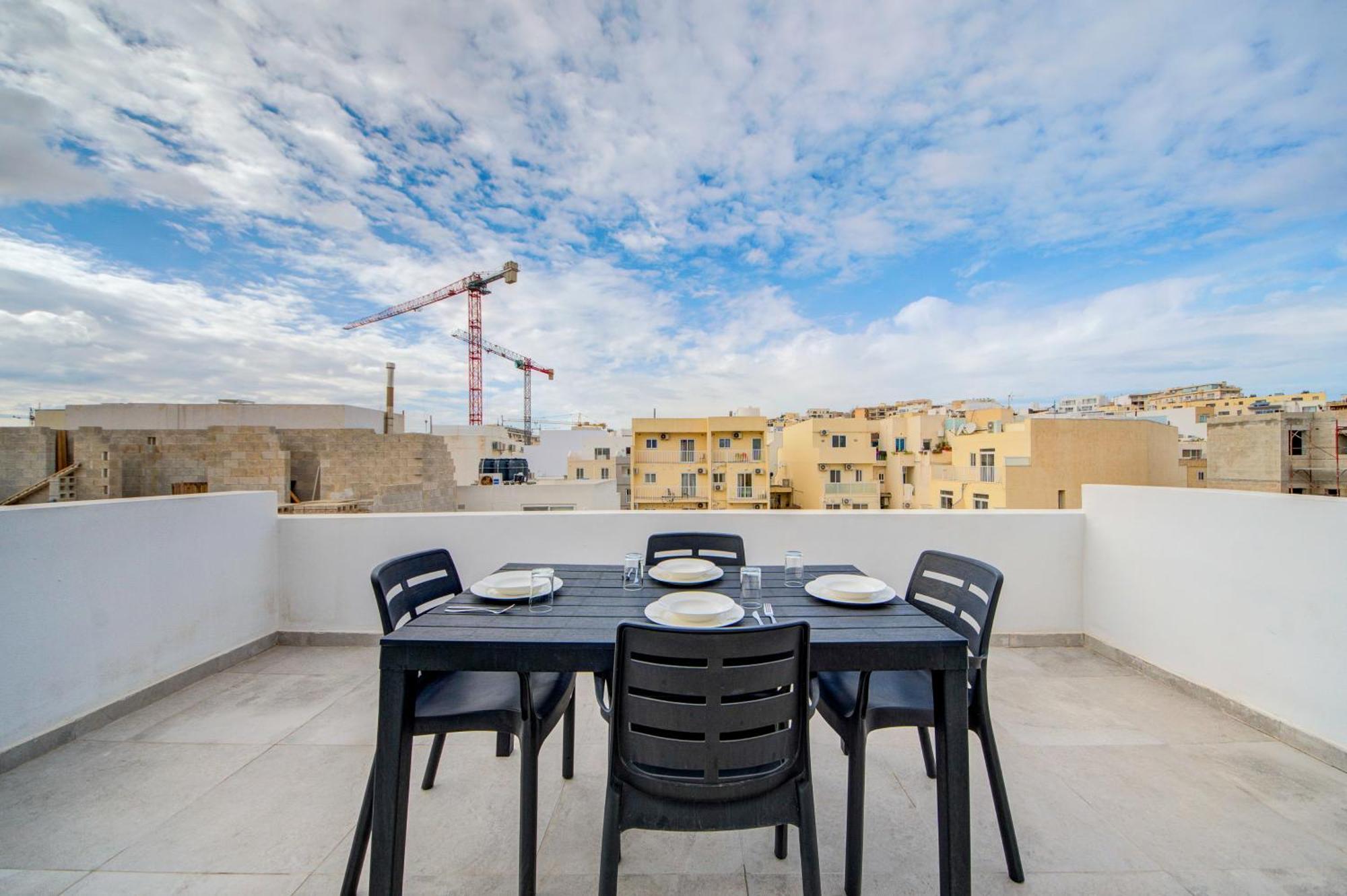 Marina Suites & Apartments - Self Catering - By Tritoni Hotels Gzira Exterior foto