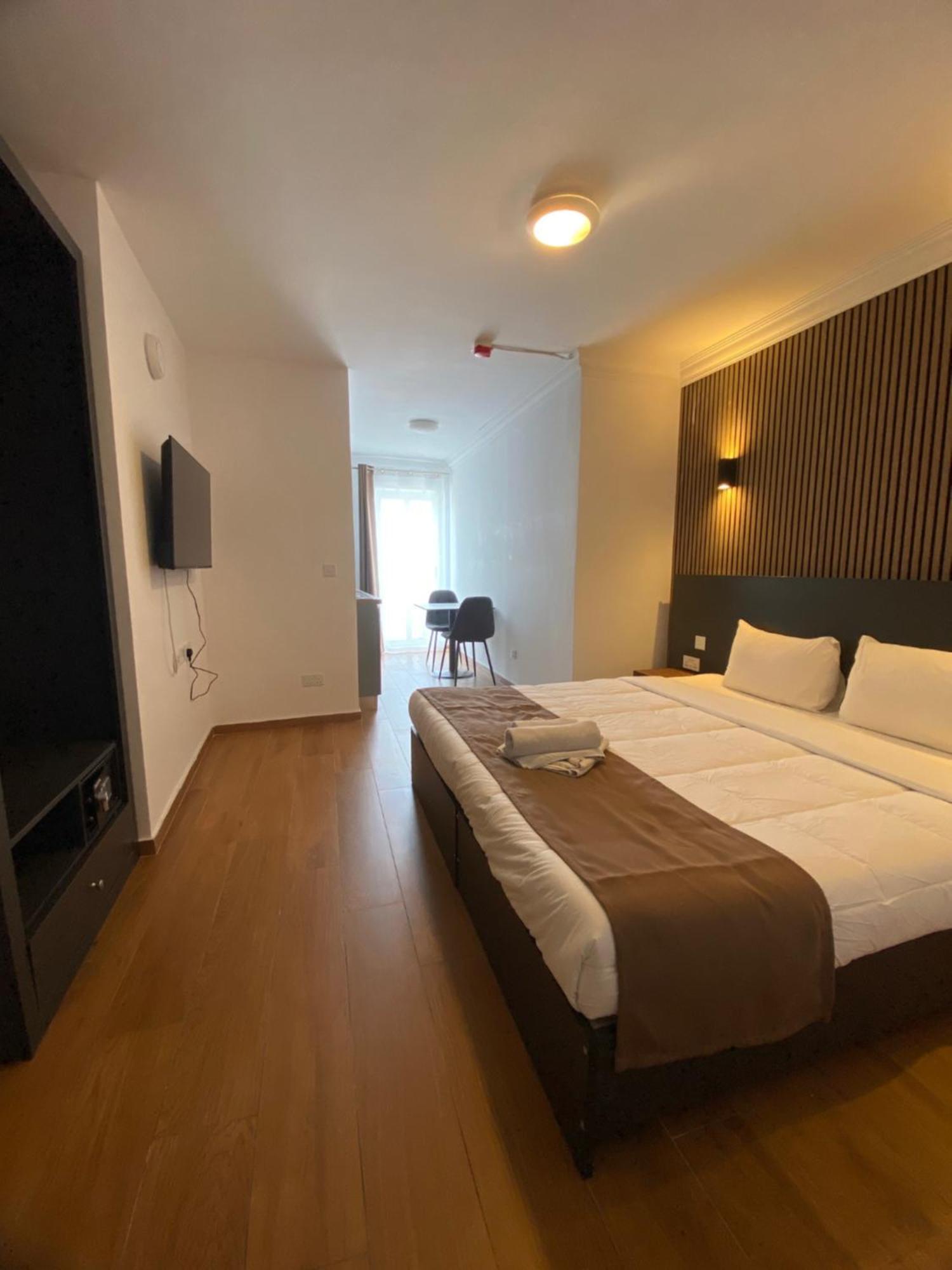 Marina Suites & Apartments - Self Catering - By Tritoni Hotels Gzira Exterior foto